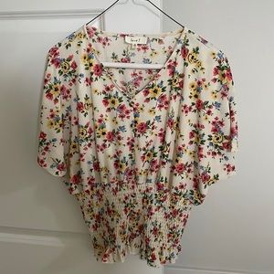 ove J Floral Blouse 💐- Perfect Condition/Practically Brand New! - Size Medium -
